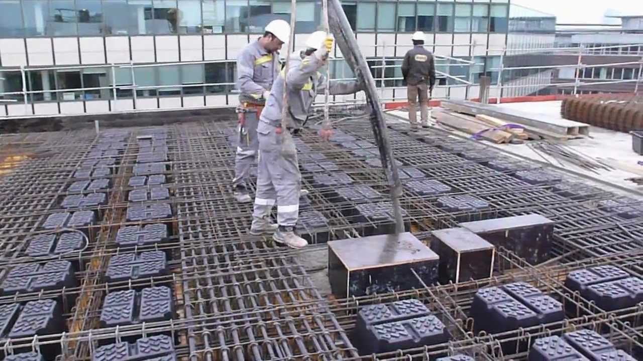 Hình ảnh: Cách xử lý khi đổ bê tông gặp trời mưa và những lưu ý quan trọng