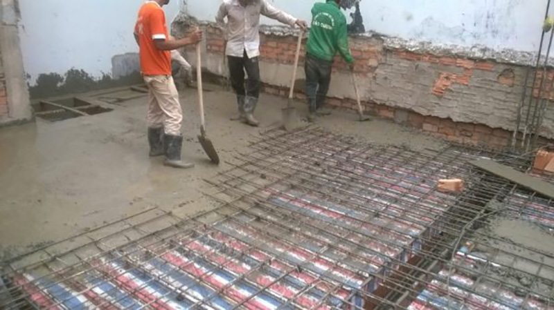Hình ảnh: Cần có phương án chuẩn bị trước khi đổ bê tông nếu dự báo thời tiết có mưa